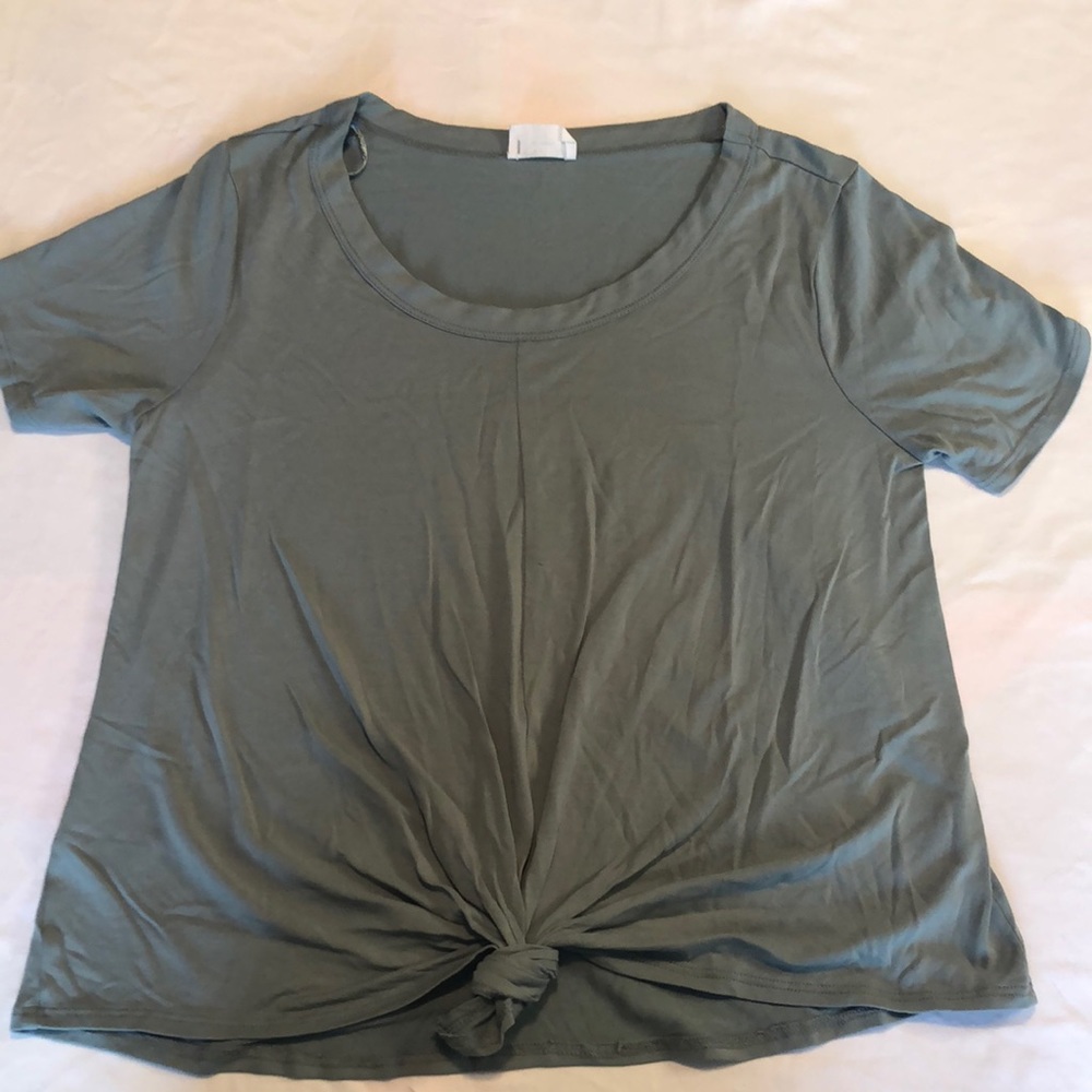 Sienna Sky turquoise short sleeve t-shirt